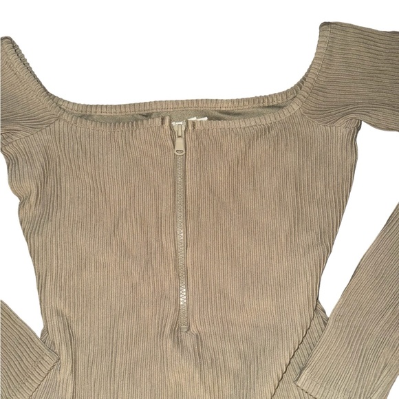 NWT Good American Half-Zip Bodysuit, Size 2 - Picture 4 of 7